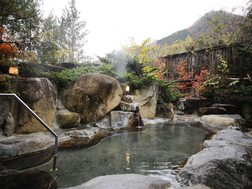 Ryokan Kutsuroginoya Yuu Takayama  Extérieur photo